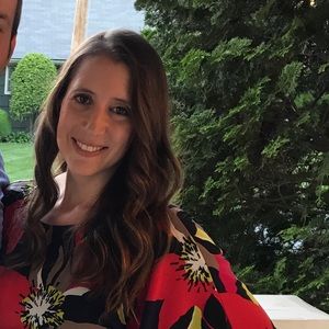 Meet your Posher, Elyse